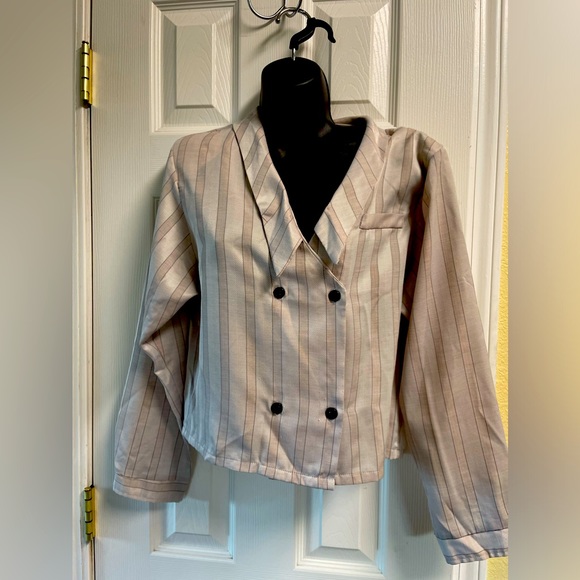 Vintage 80s!  Blazer blouse.  Great condition.  Medium - Picture 1 of 5